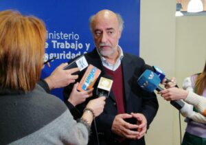 Mieres en rueda de prensa 070723