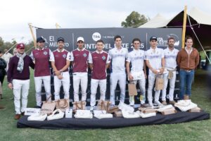 01. Gonzalo Pieres, Nicolás Pieres, Poroto Cambiaso, Barto Castagnola, Jero del Carril, Paquito de Narvaéz, Jeta Castagnola y Facundo Pieres.