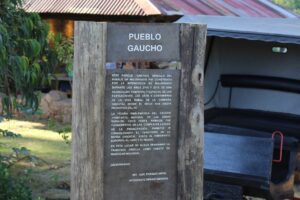 Pueblo Gaucho port