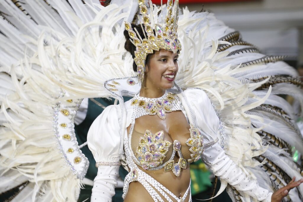 samba en punta 2025 escuela samba carnaval (24)