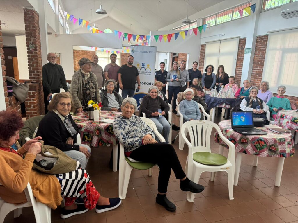 2bd90a8f-f857-48e5-bcce-5295cc5a584c